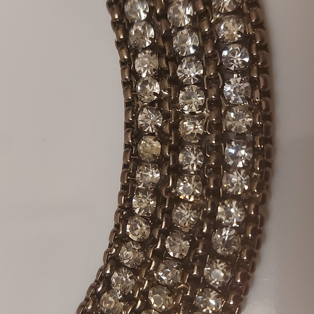 Necklace - Picture 2 of 4